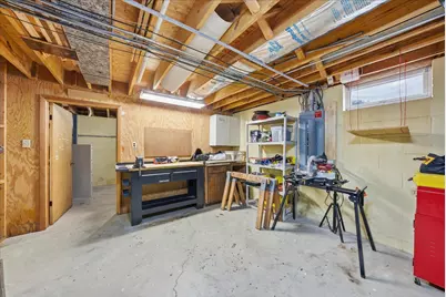 2535 S Brookside Ct, New Berlin, WI 53151 - Photo 34