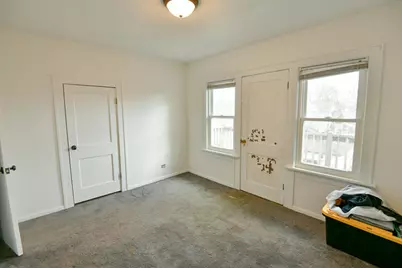 6735  27th Ave, Kenosha, WI 53143 - Photo 6