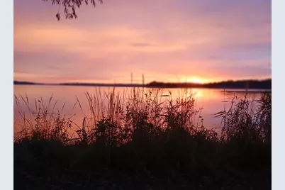 W304N2426  Maple Ave, Delafield, WI 53072 - Photo 34