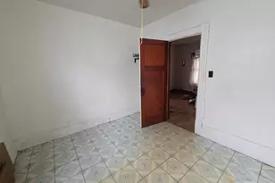 3168 N Pierce St, Milwaukee, WI 53212 - Photo 4