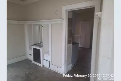 3221 N 38th St, Milwaukee, WI 53216 - Photo 8