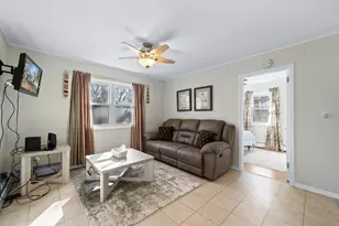 W3724 Washington Dr, Geneva, WI 53147 - Photo 8