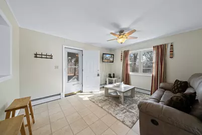 W3724  Washington Dr, Geneva, WI 53147 - Photo 10