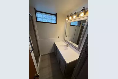 2030 S 62nd St, Milwaukee, WI 53219 - Photo 12