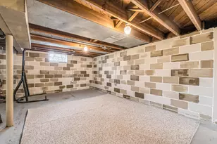 3527 S 82nd St, Milwaukee, WI 53220 - Photo 16