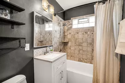 3527 S 82nd St, Milwaukee, WI 53220 - Photo 8