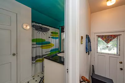 3138 S 31st St, Milwaukee, WI 53215 - Photo 12