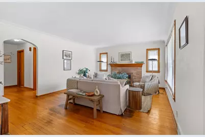 7525  6th Ave, Kenosha, WI 53143 - Photo 4