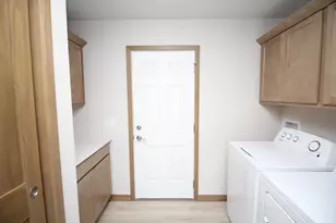 5357 Independence Rd, Racine, WI 53406 - Photo 16