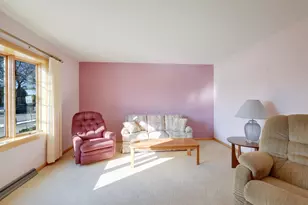 3504 Forest Cir, Manitowoc, WI 54220 - Photo 6