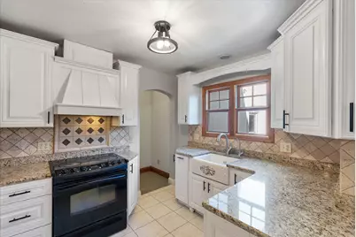 W6679  Red Fox Run, Plymouth, WI 53073 - Photo 12