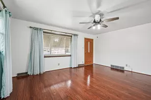 2818 S 72nd St, West Allis, WI 53219 - Photo 4