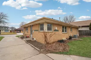 2818 S 72nd St, West Allis, WI 53219 - Photo 36