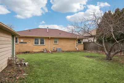 2818 S 72nd St, West Allis, WI 53219 - Photo 34