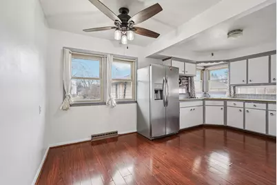 2818 S 72nd St, West Allis, WI 53219 - Photo 8