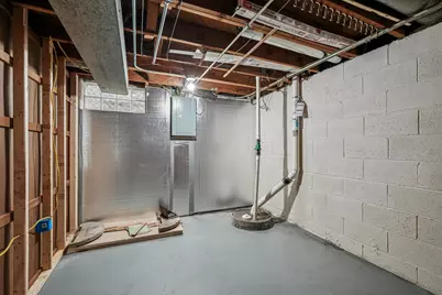 2818 S 72nd St, West Allis, WI 53219 - Photo 28