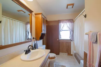 905  Sand St, Watertown, WI 53098 - Photo 28