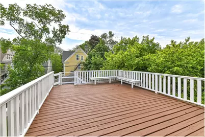 2834 N Hackett Ave, Milwaukee, WI 53211 - Photo 4