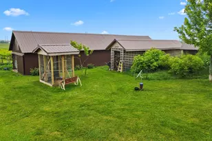 W5837 County Rd A, Sugar Creek, WI 53121 - Photo 50