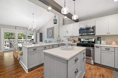 603  Knollwood Cir #A, Fontana, WI 53125 - Photo 12