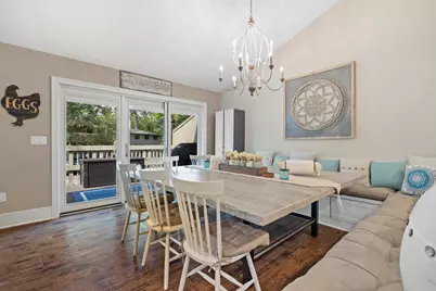 603  Knollwood Cir #A, Fontana, WI 53125 - Photo 10