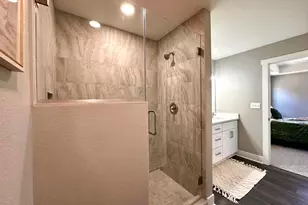 4749 Piper Ln, Racine, WI 53403 - Photo 12