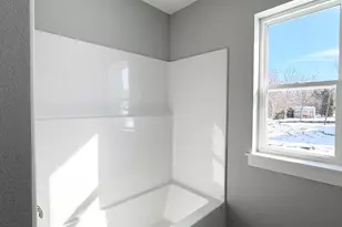 4749 Piper Ln, Racine, WI 53403 - Photo 16