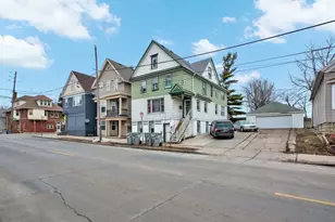 2510 S 6th St, Milwaukee, WI 53215 - Photo 1
