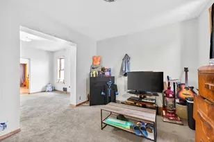 630 E Locust St, Milwaukee, WI 53212 - Photo 40