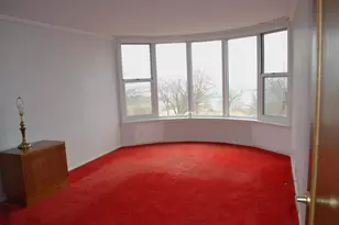 2525 S Shore Dr, Milwaukee, WI 53207 - Photo 12