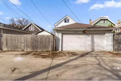 4062 N 25th St #4064, Milwaukee, WI 53209 - Photo 4