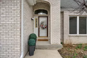 439 92nd St, Racine, WI 53126 - Photo 2