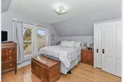 127  Clark St, Pewaukee, WI 53072 - Photo 28