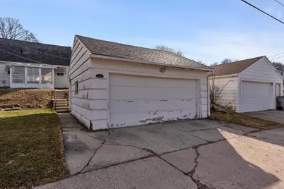 3235 N 95th St, Milwaukee, WI 53222 - Photo 2