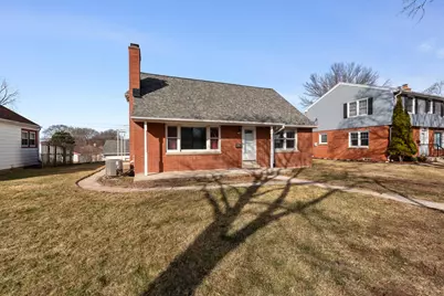 3235 N 95th St, Milwaukee, WI 53222 - Photo 4