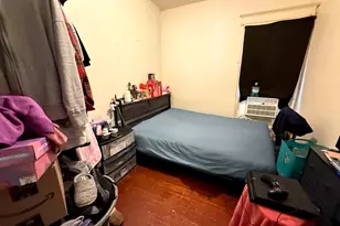 2421 W Scott St, Milwaukee, WI 53204 - Photo 4