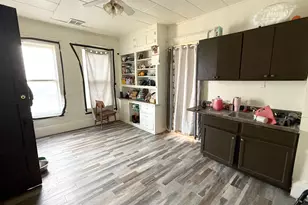 2421 W Scott St, Milwaukee, WI 53204 - Photo 16