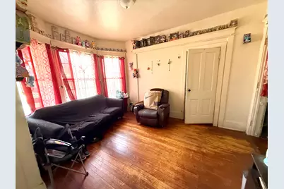 2421 W Scott St #2423, Milwaukee, WI 53204 - Photo 2