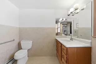 631 E Wilson St, Oconomowoc, WI 53066 - Photo 28