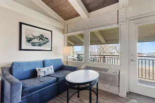 269 Fontana Blvd, Fontana, WI 53125 - Photo 6