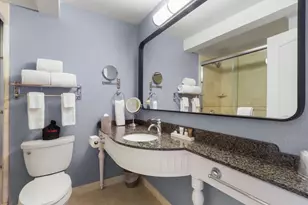 269 Fontana Blvd, Fontana, WI 53125 - Photo 10