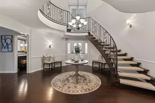 14220 Hillside Rd, Elm Grove, WI 53122 - Photo 4