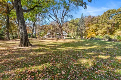 14220  Hillside Rd, Elm Grove, WI 53122 - Photo 54