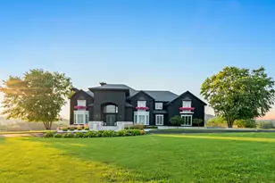 S17W28902 Price Ct, Genesee, WI 53188 - Photo 50