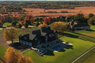 S17W28902 Price Ct, Genesee, WI 53188 - Photo 1