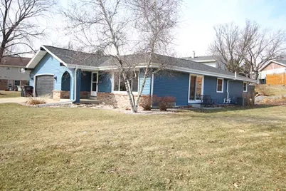 9830 W Plainfield Ave, Greenfield, WI 53228 - Photo 2