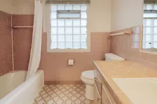 8533 W Nash St, Milwaukee, WI 53222 - Photo 18