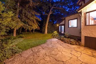 824 N 66th St, Wauwatosa, WI 53213 - Photo 34