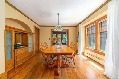 824 N 66th St, Wauwatosa, WI 53213 - Photo 6