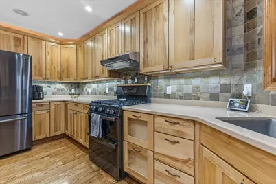 10974  14th Ct, Kenosha, WI 53158 - Photo 12